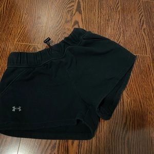 Under Armour Loose Shorts
